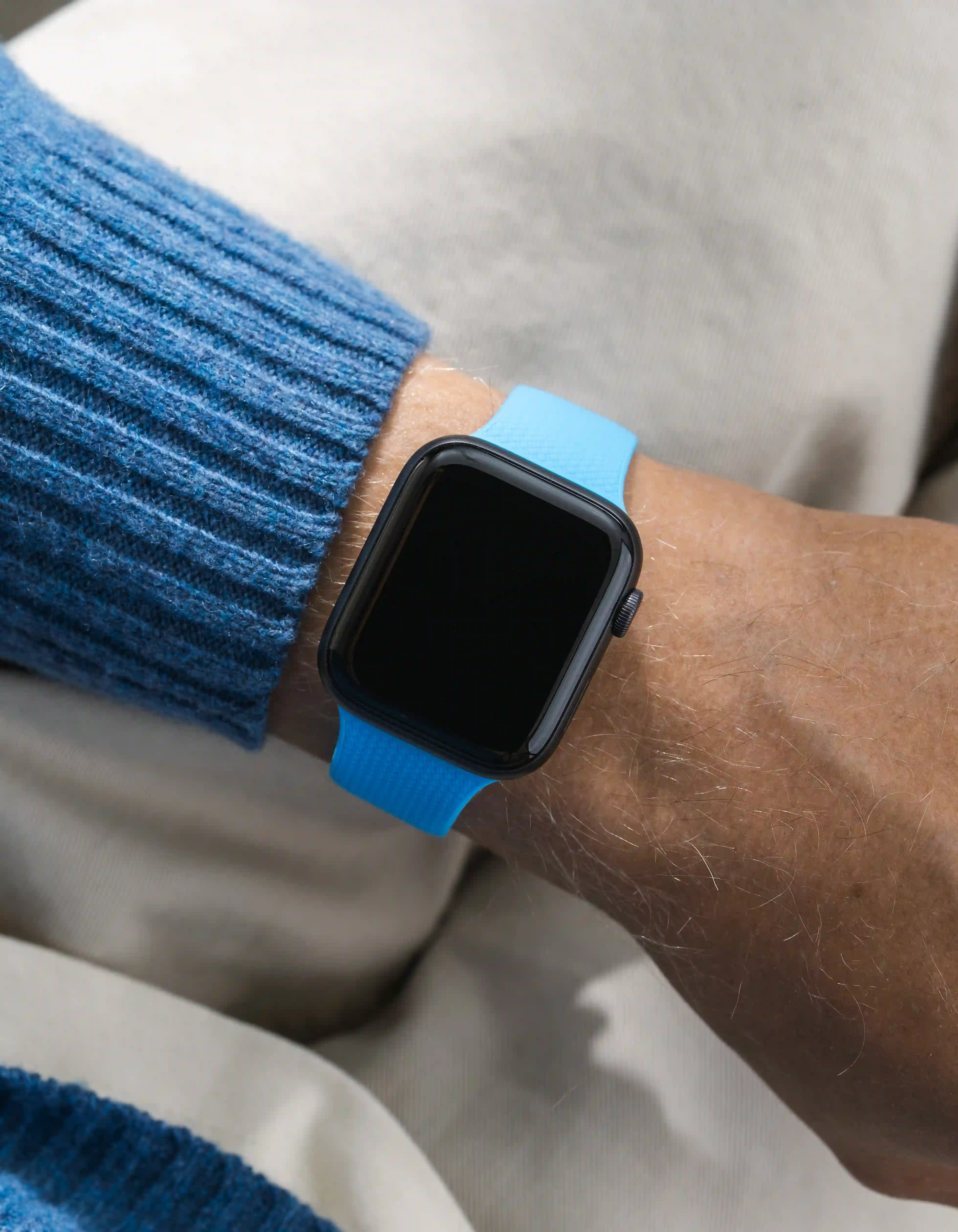 Apple Watch Band with Integrated Adapter - Image 14