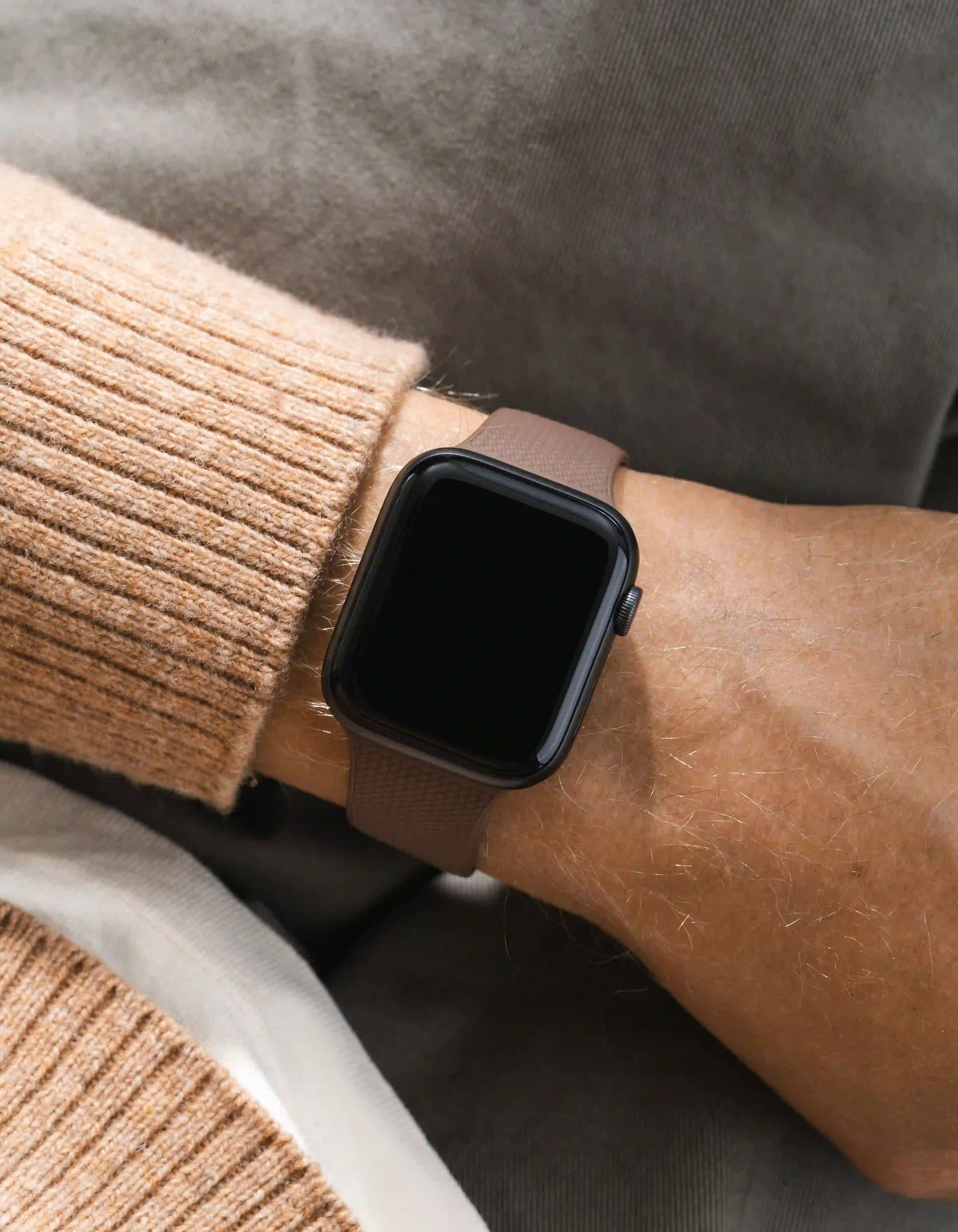 Apple Watch Band with Integrated Adapter - Image 22