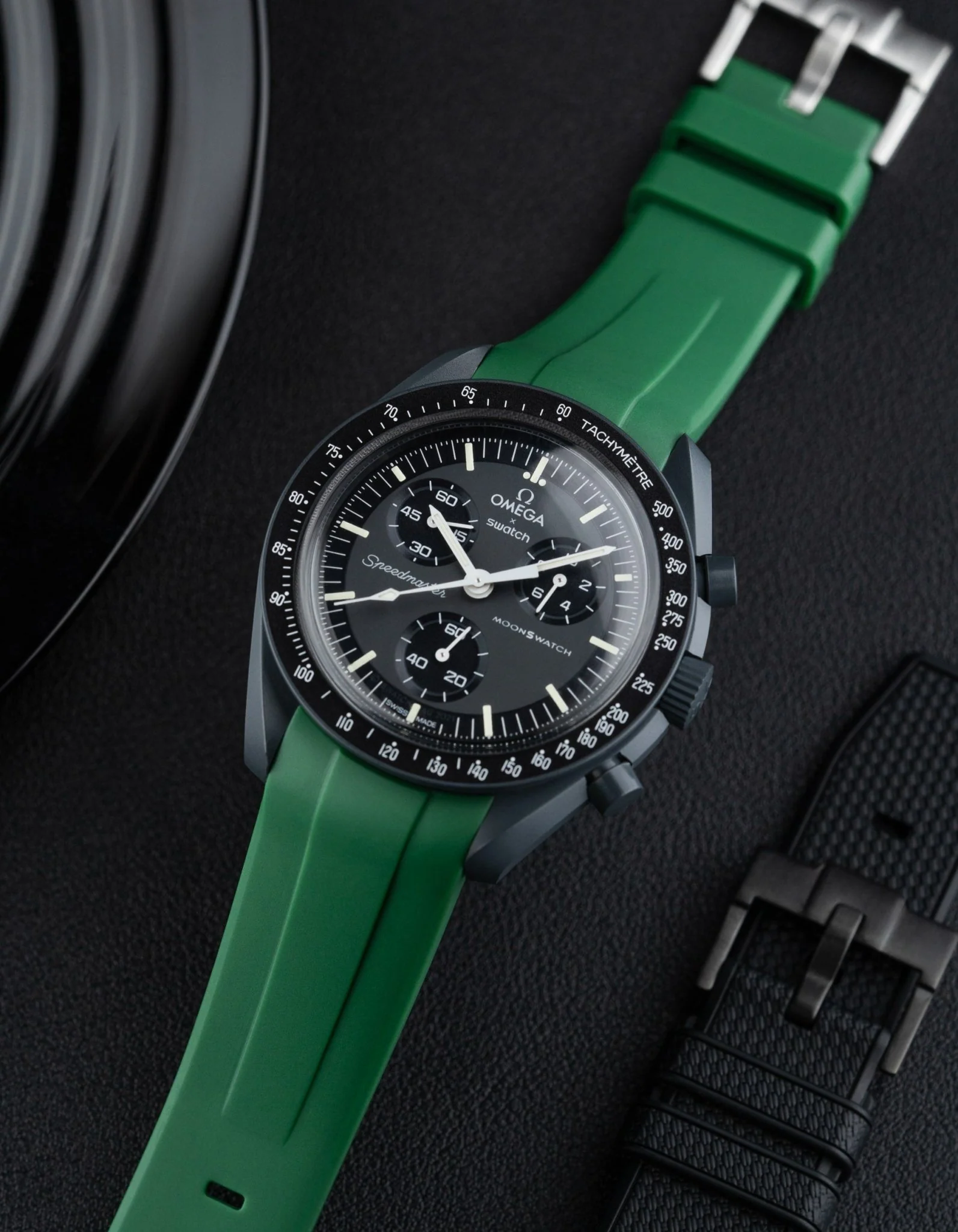 Curved Rubber Strap - Green - Image 2