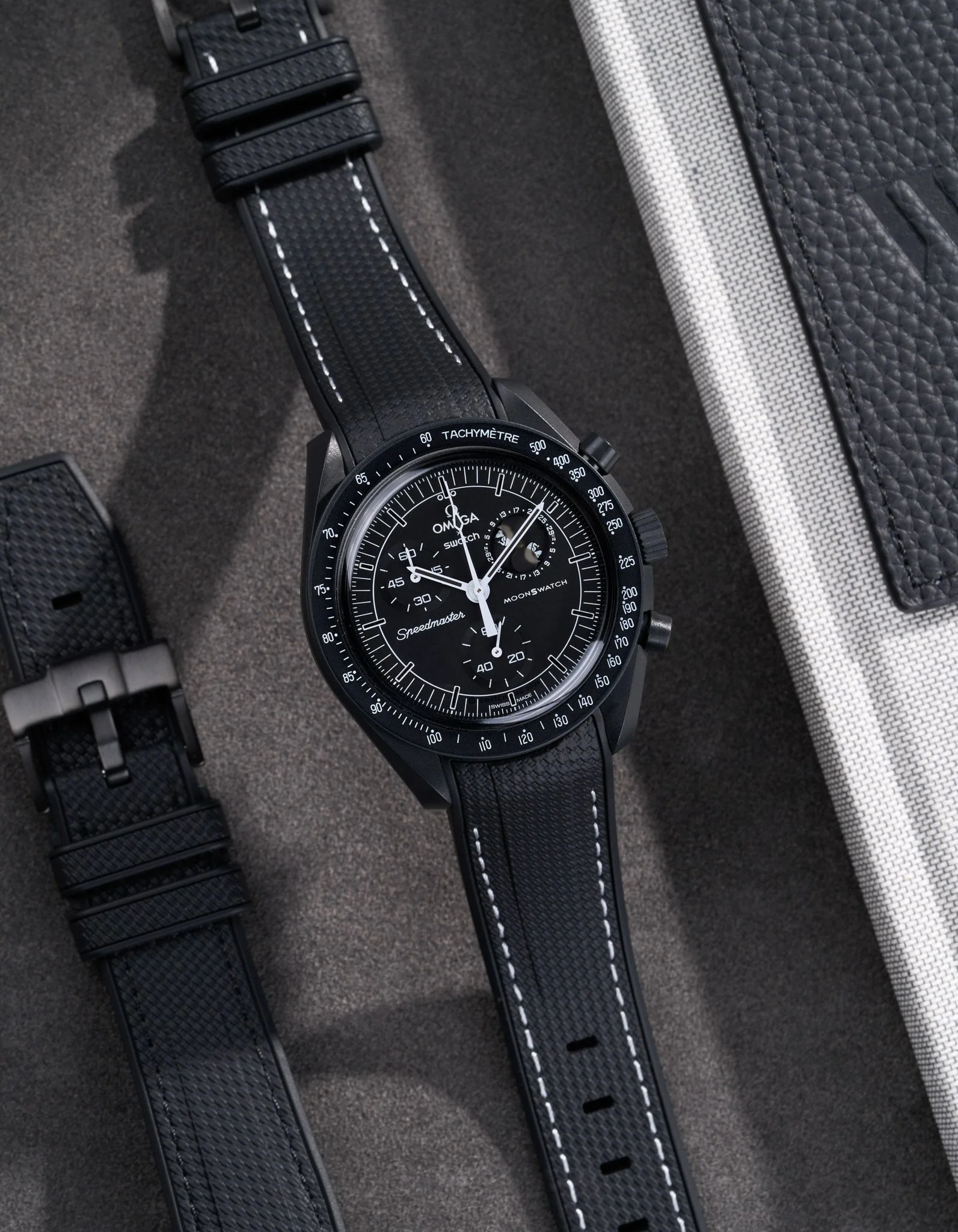 Curved Vertech Rubber Strap - Black & White Stitches - Image 7