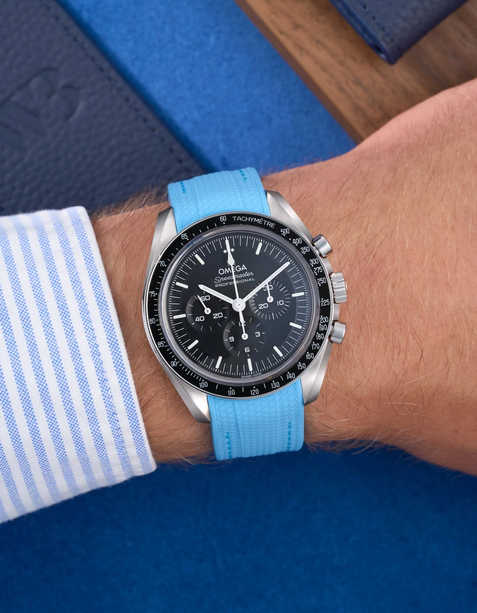 Curved Vertech Rubber Strap - Capri Blue - Image 5