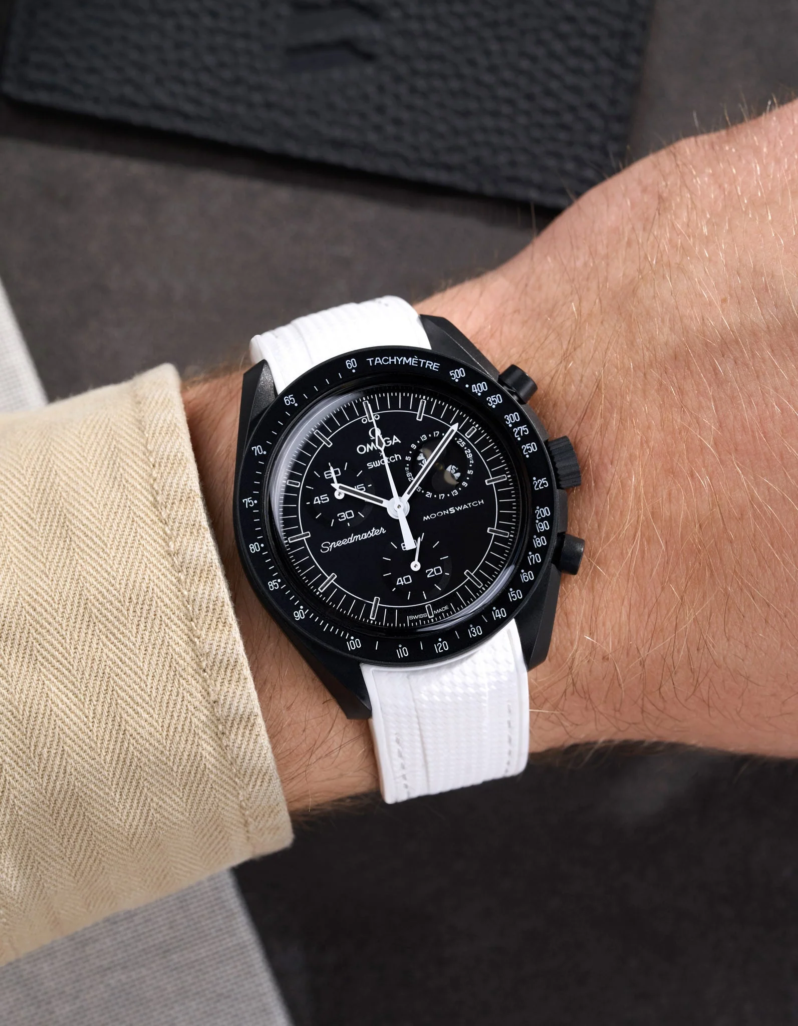 Curved Vertech Rubber Strap - White - Image 12
