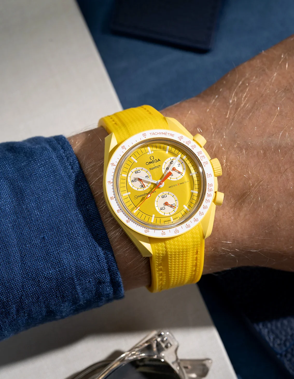 Curved Vertech Rubber Strap - Yellow - Image 4