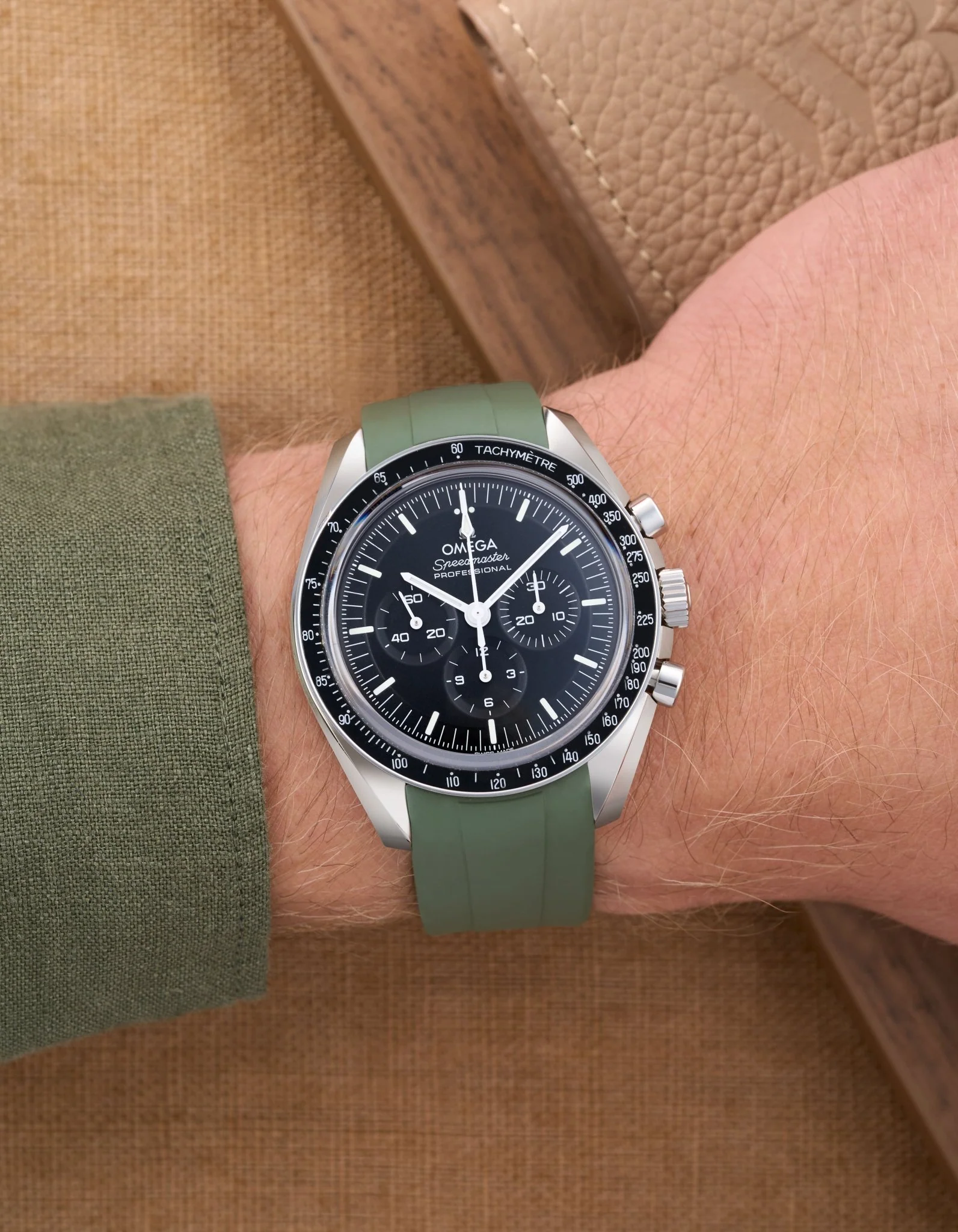 FKM Rubber Strap - 20mm Green - Image 3