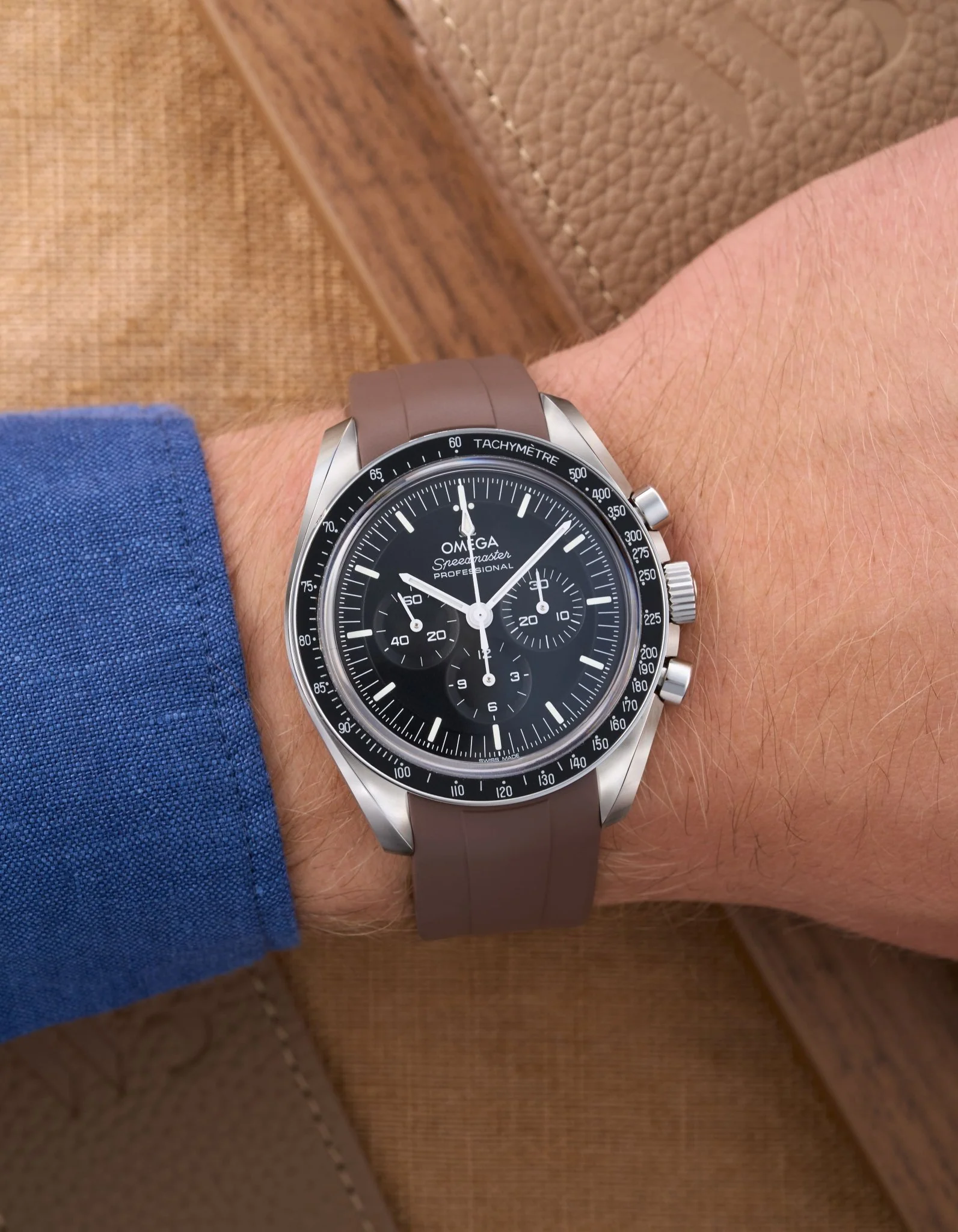 FKM Rubber Strap - 20mm Brown - Image 4