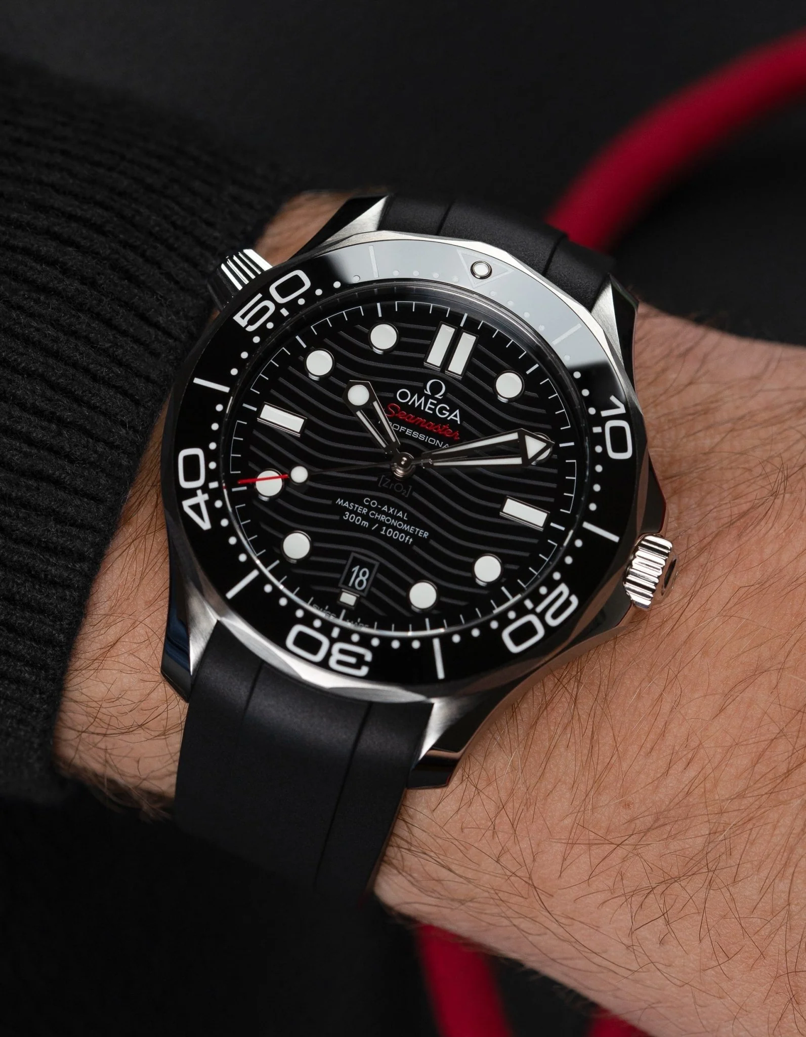 FKM Rubber Strap for Omega Seamaster 300 Diver - Black - Image 5