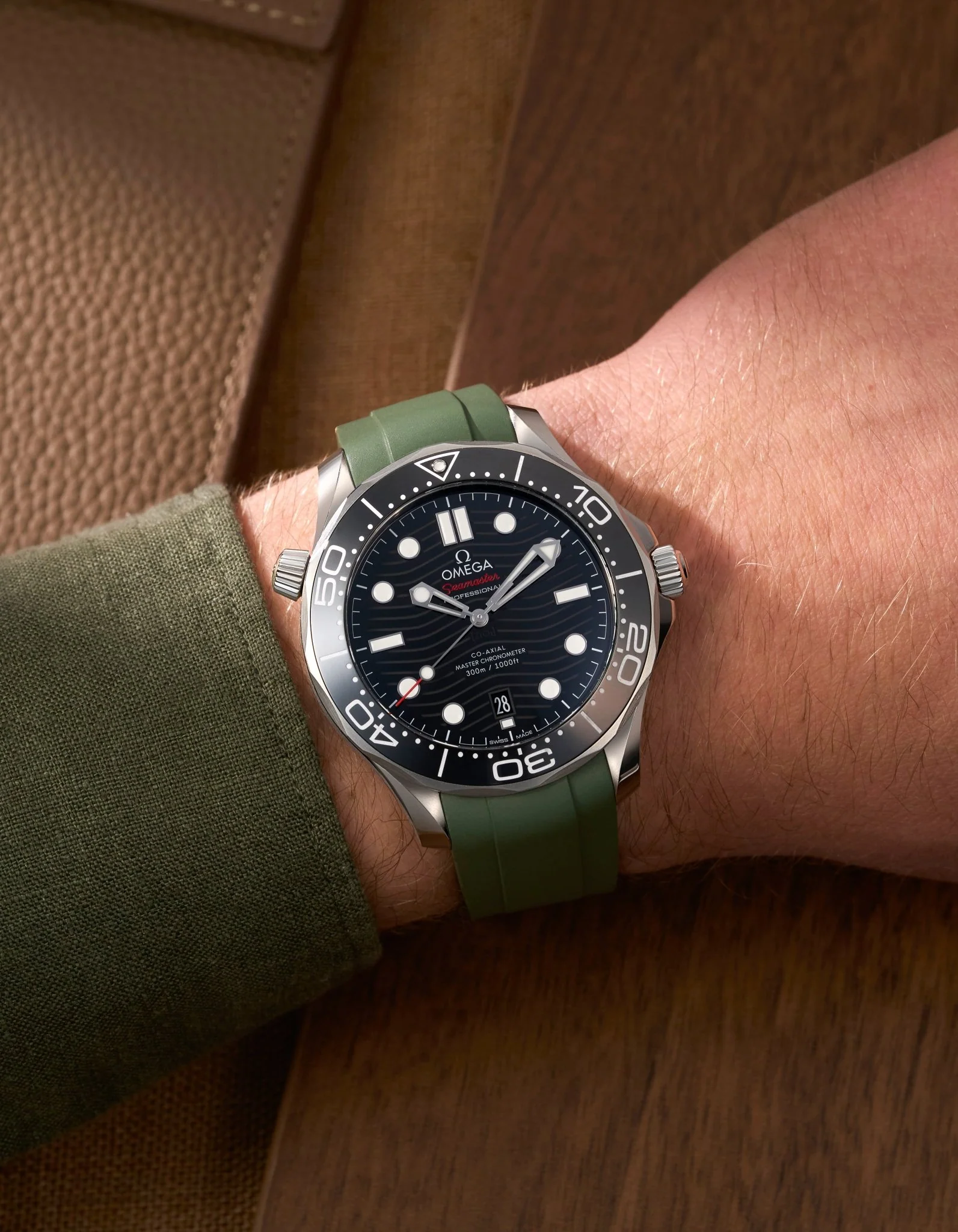 FKM Rubber Strap for Omega Seamaster 300 Diver - Military Green - Image 6