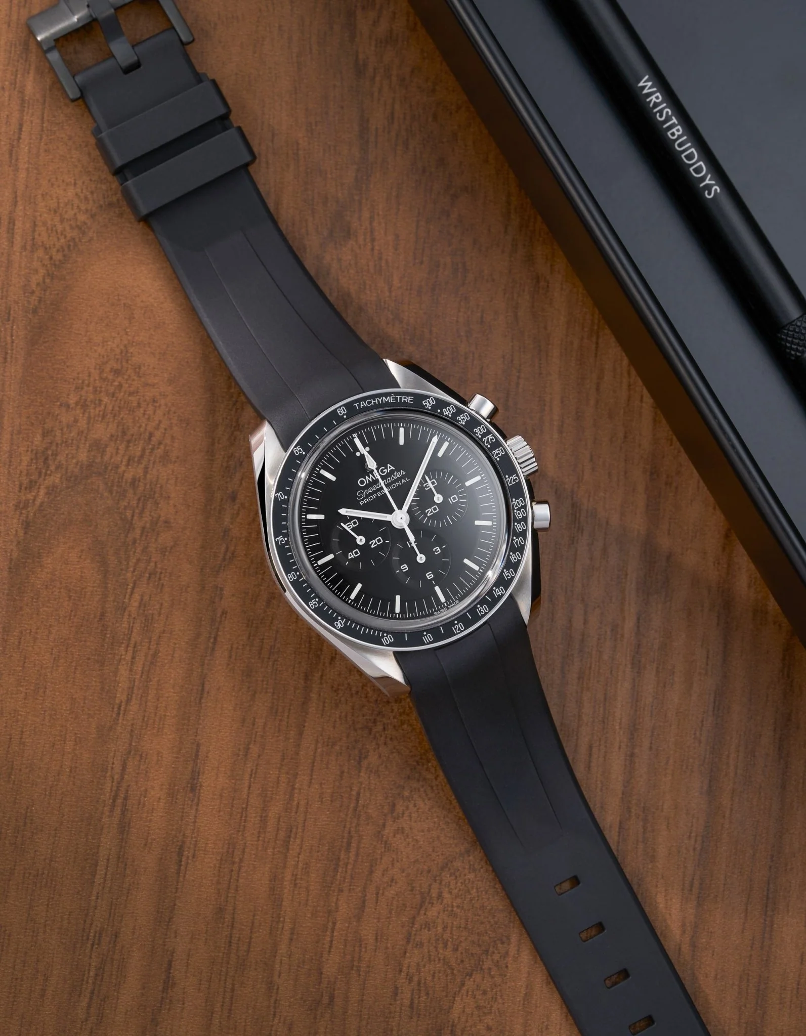 FKM Rubber Strap - 20mm Black - Image 5