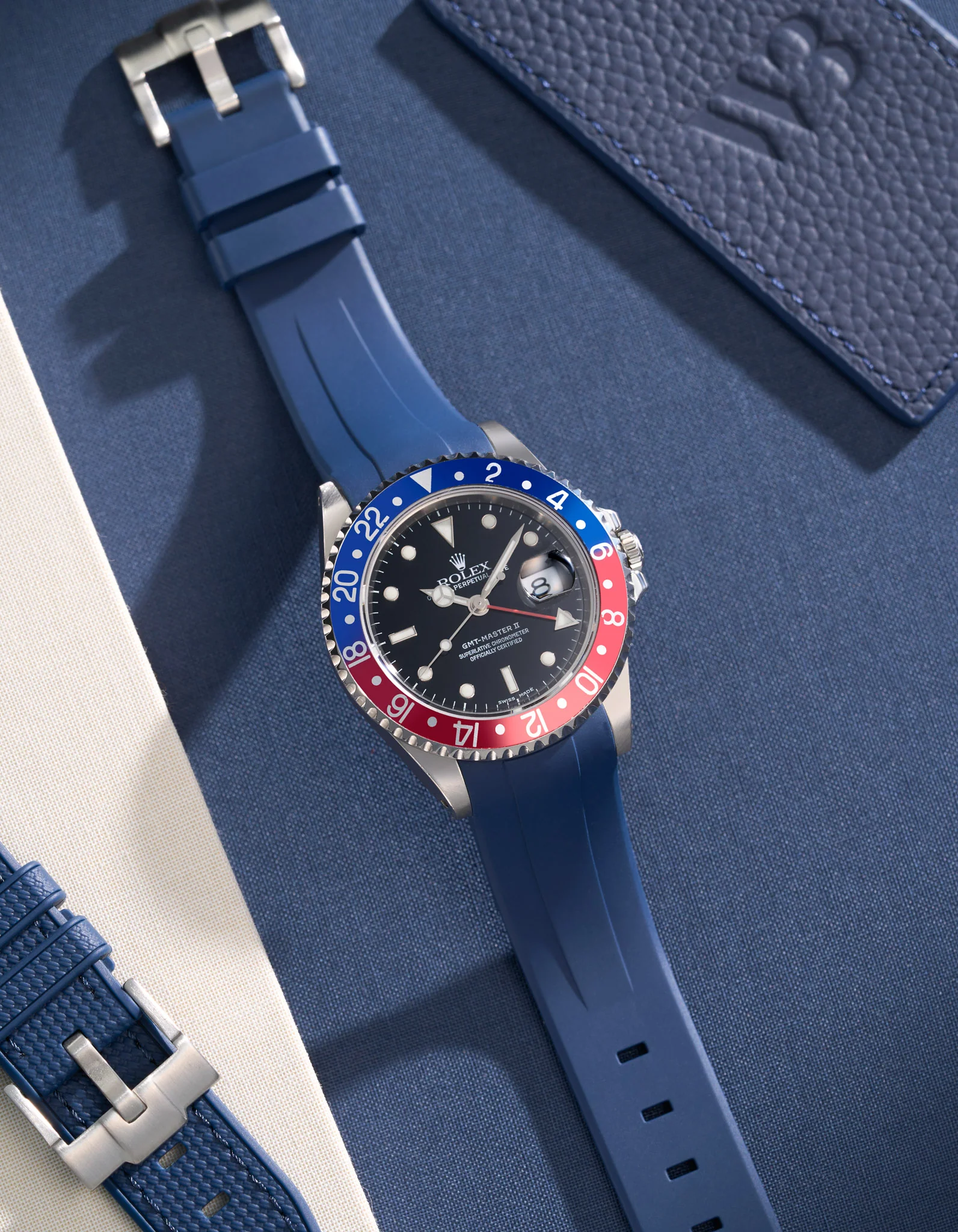 FKM Rubber Strap for Rolex GMT Master II 16710 Pepsi - Image 4