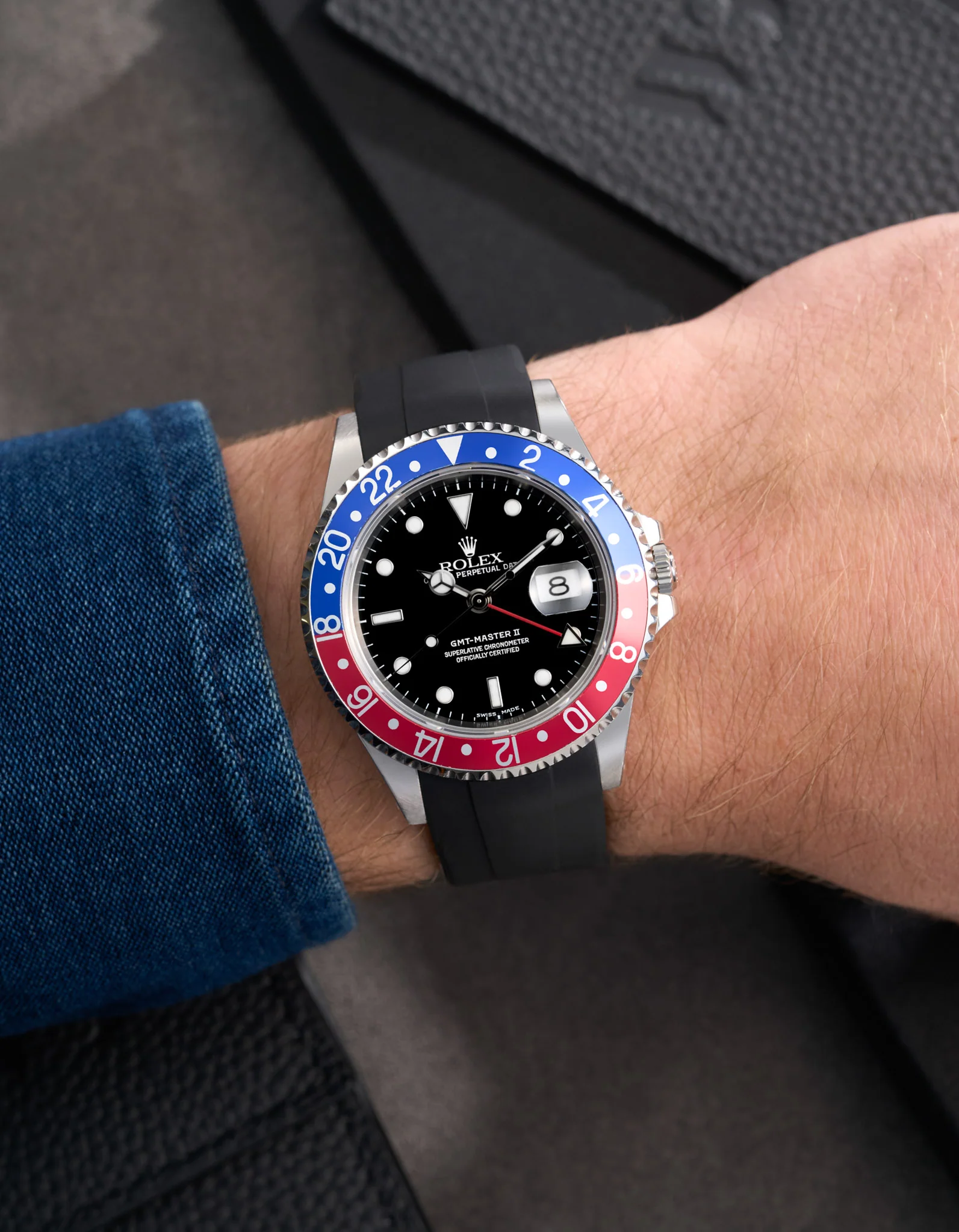 FKM Rubber Strap for Rolex GMT Master II 16710 Pepsi - Image 7