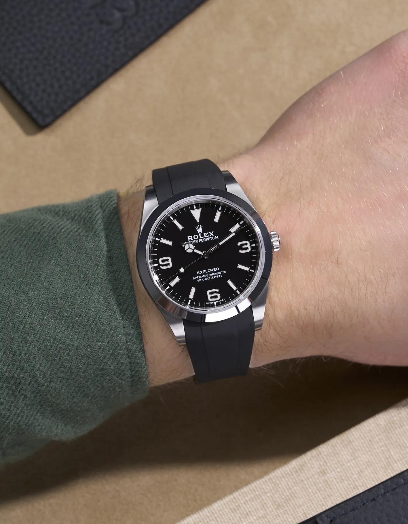 FKM Rubber Strap Integrated for Original Clasp – Explorer 214270 - Image 4