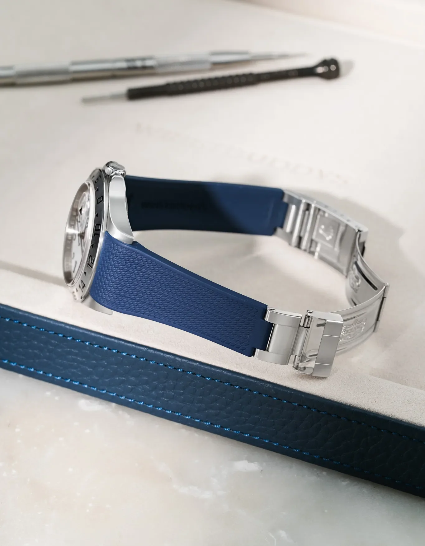 FKM Rubber Strap Integrated for Original Clasp - Rolex Explorer II 16570 - Image 38