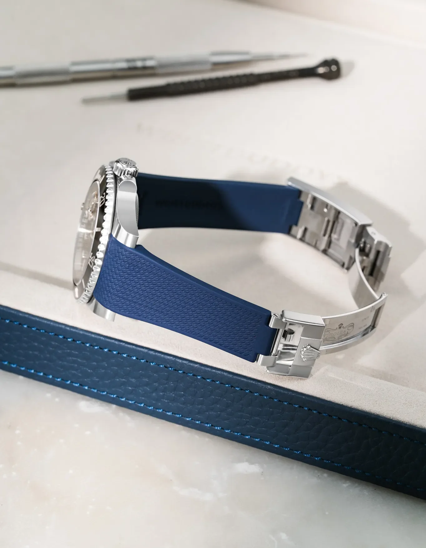 FKM Rubber Strap Integrated for Original Clasp – Submariner 116610LN/114060LN - Image 30