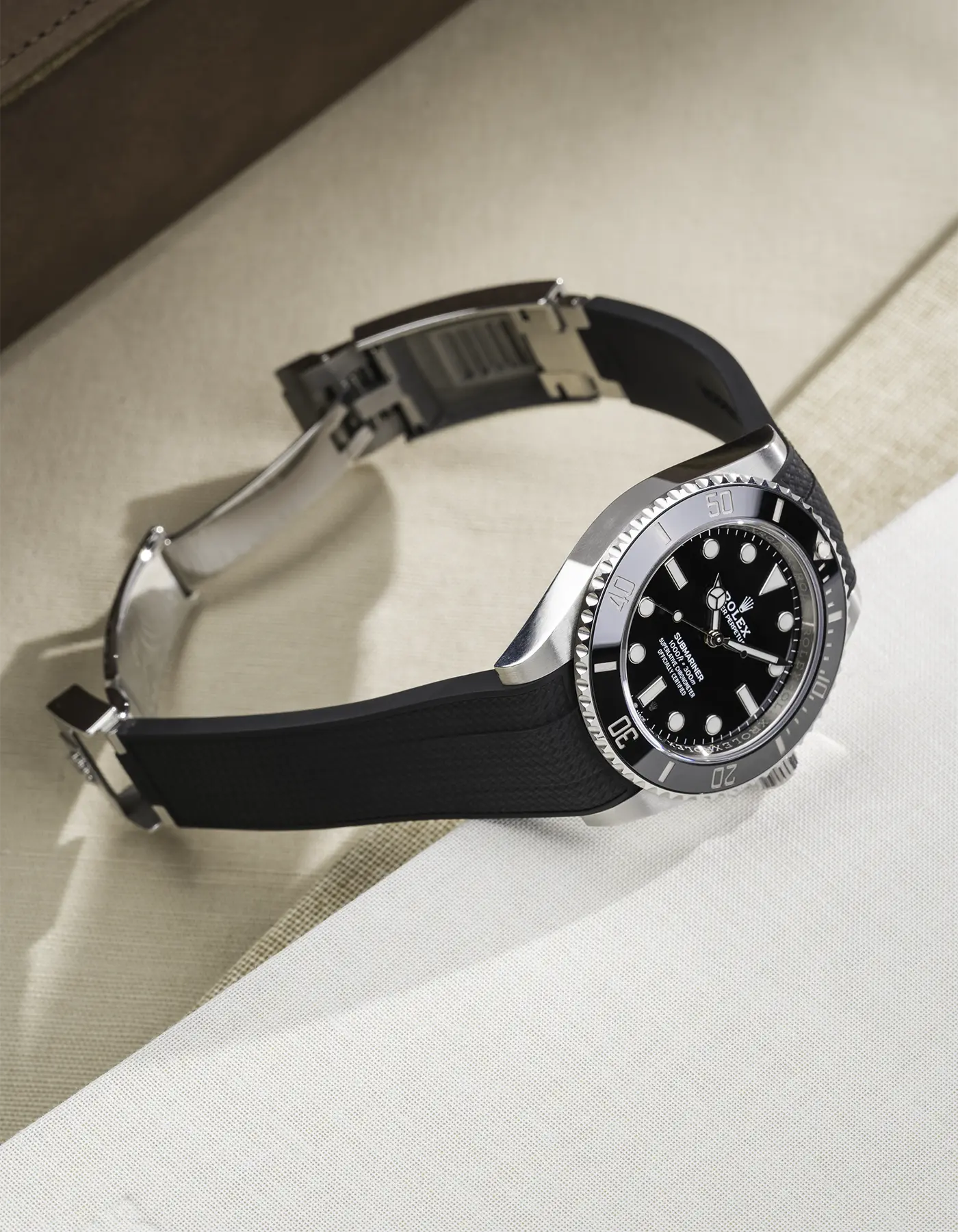 FKM Rubber Strap Integrated for Original Clasp - Submariner 41 - 126610LN/124060LN - Image 10