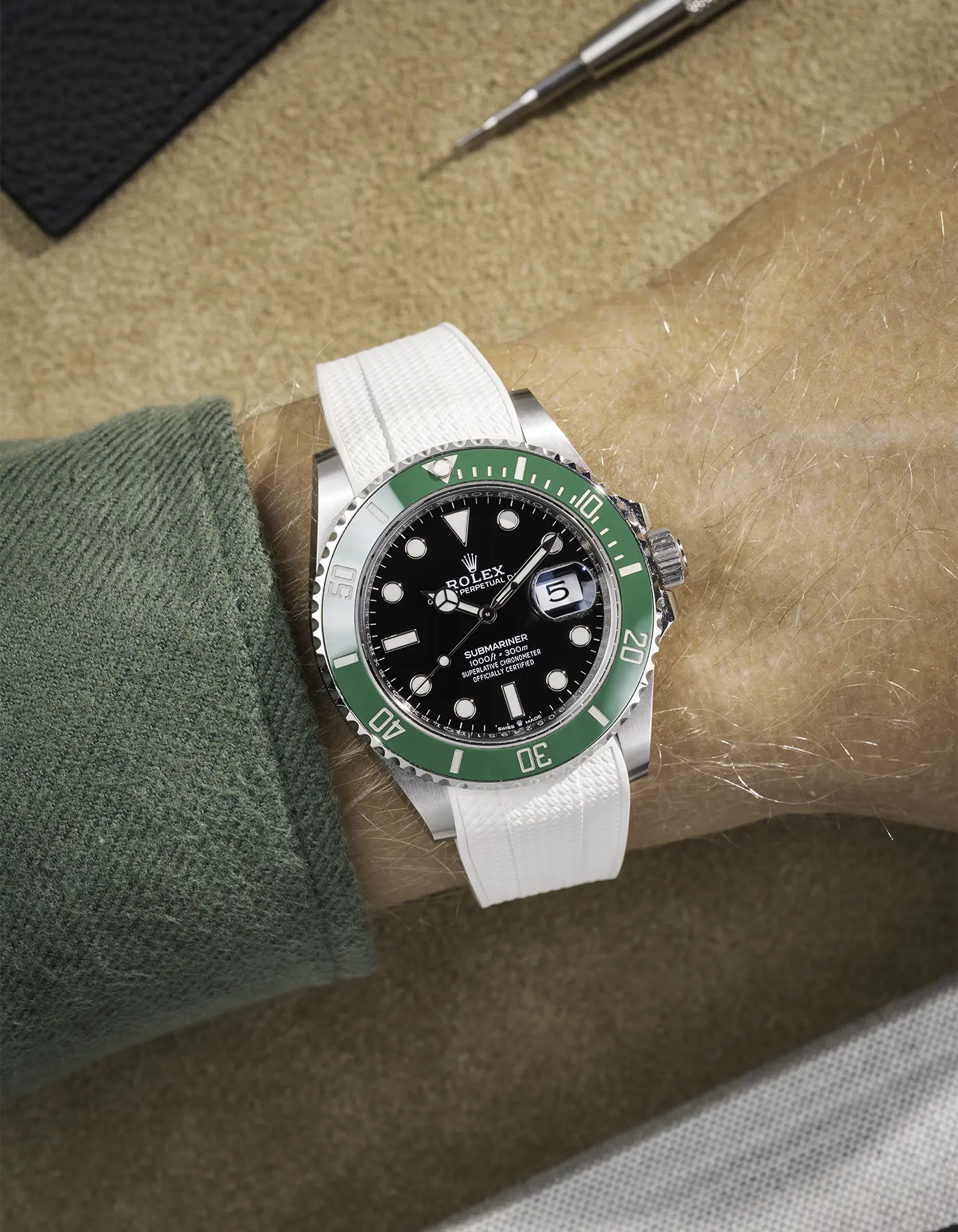 FKM Rubber Strap Integrated for Original Clasp - Submariner 41 - 126610LN/124060LN - Image 22