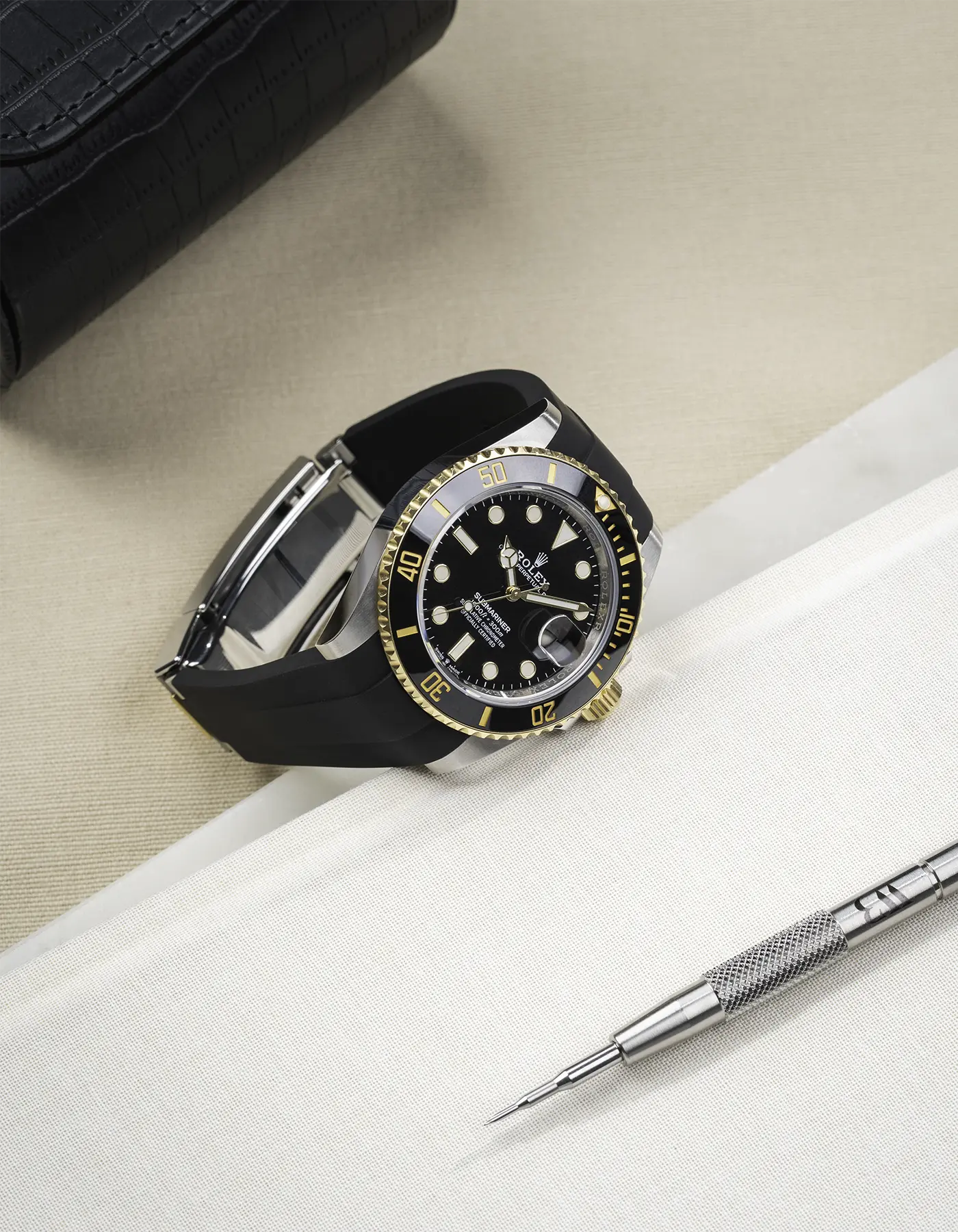 FKM Rubber Strap Integrated for Original Clasp - Submariner 41 - 126610LN/124060LN - Image 5