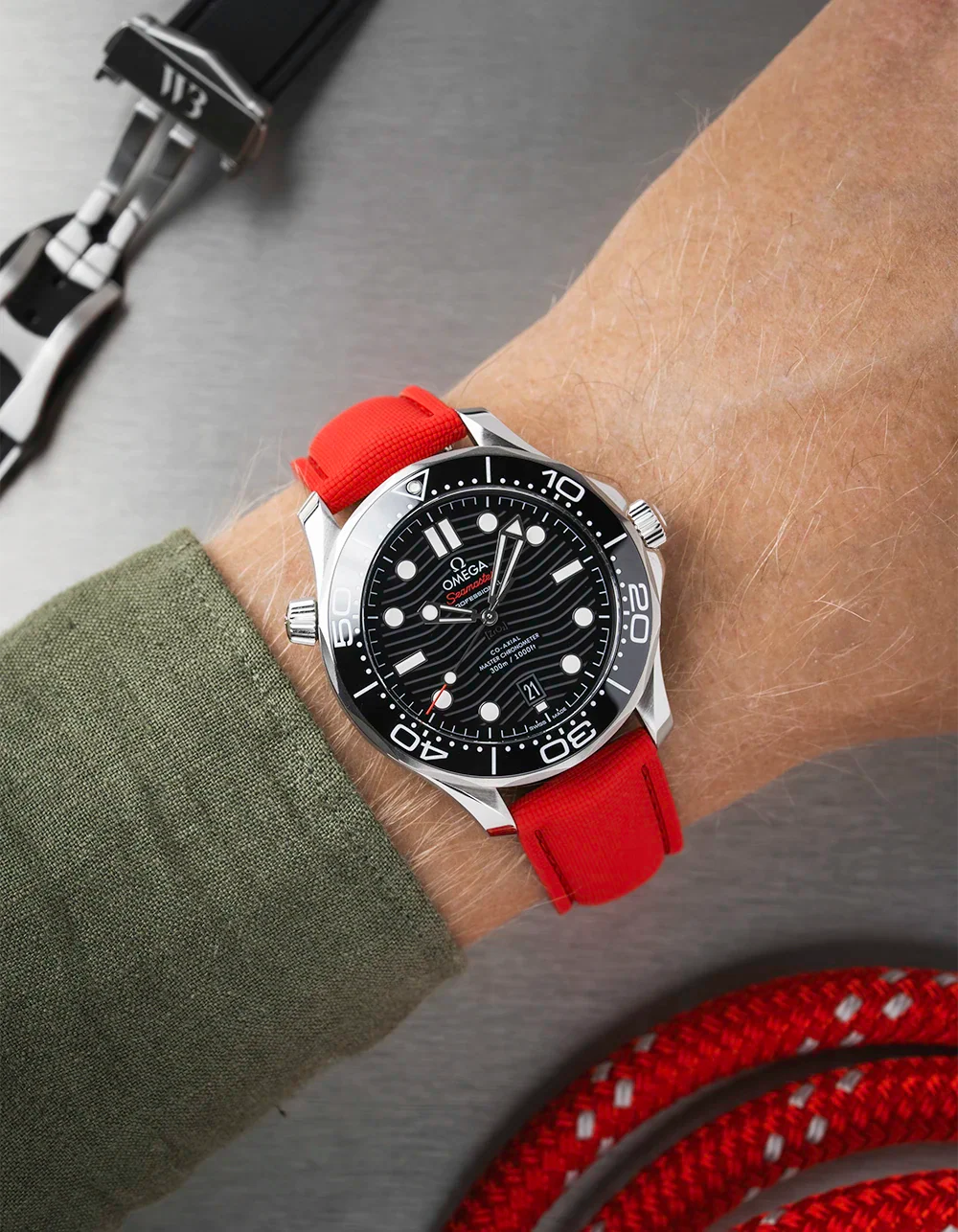 Red Sailcloth FKM Rubber Strap With Deployant Clasp 18mm-22mm - Image 5