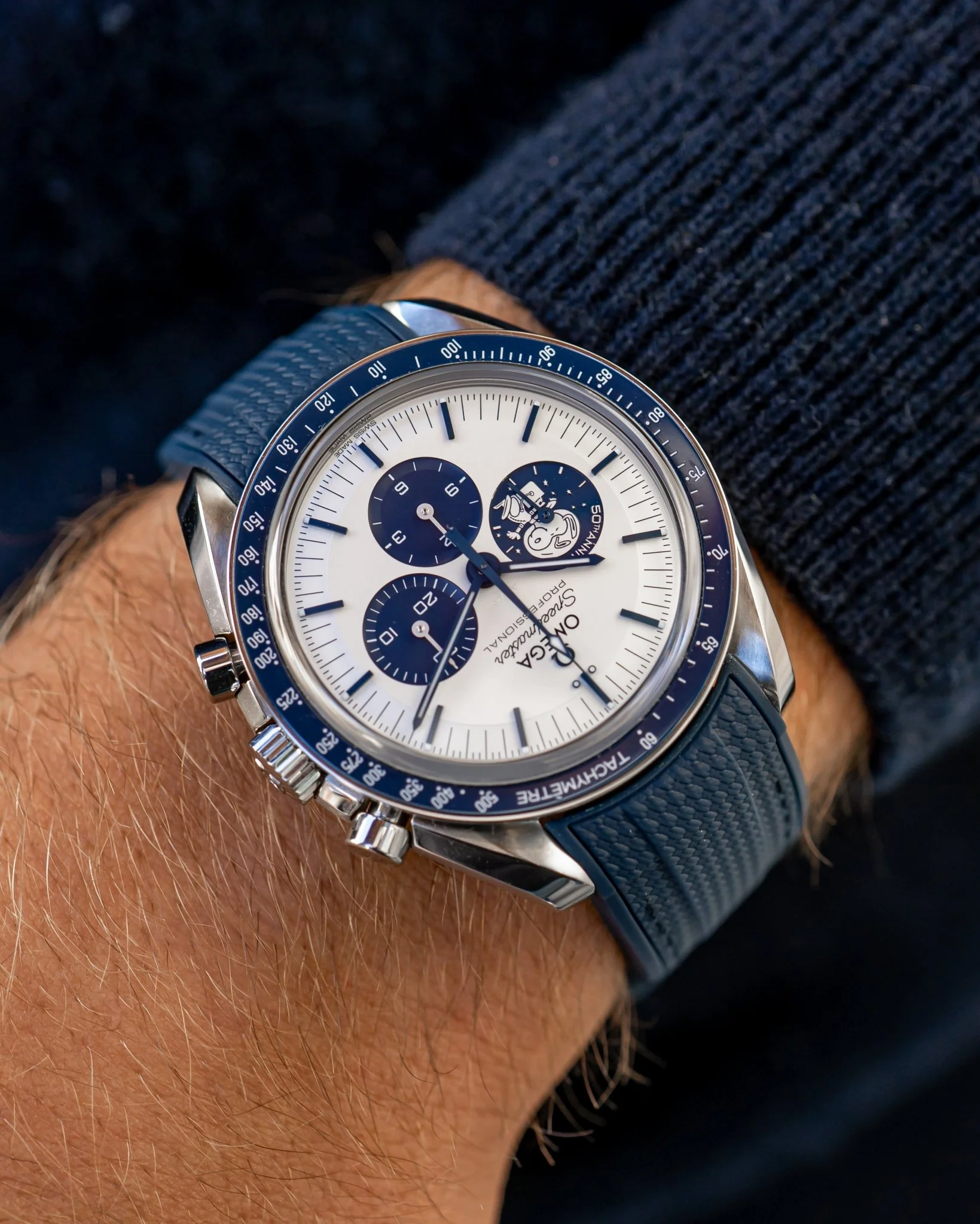 Rubber Strap for Omega Speedmaster “Silver Snoopy Award” - Image 4