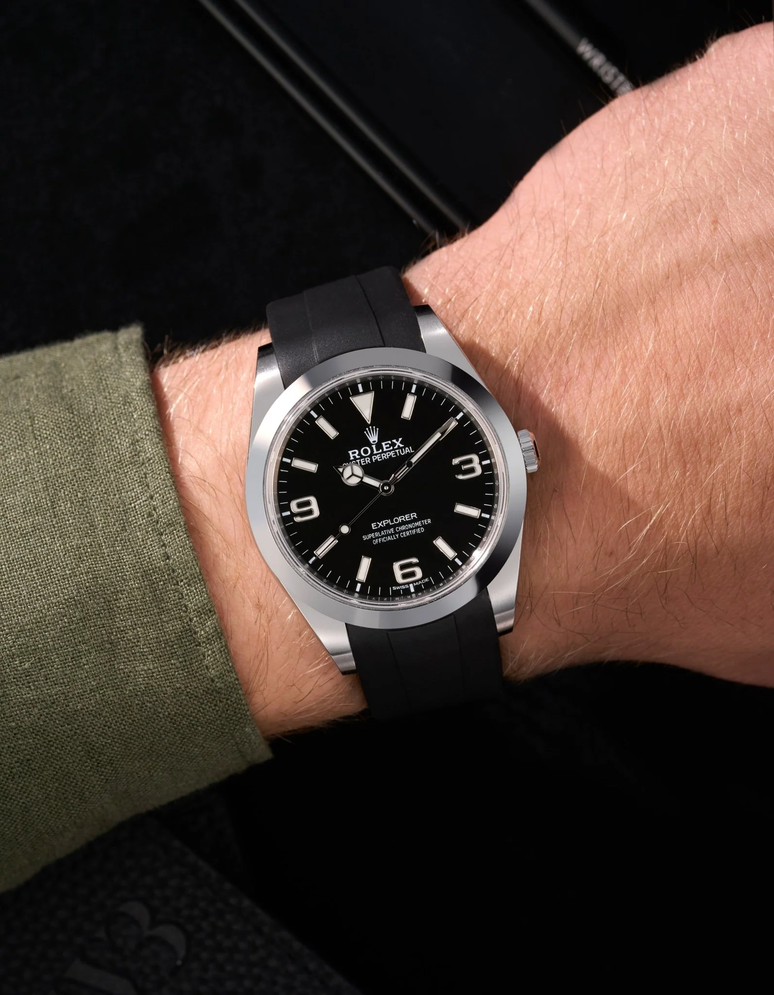 FKM Rubber Strap for Rolex Explorer 214270 - Image 3