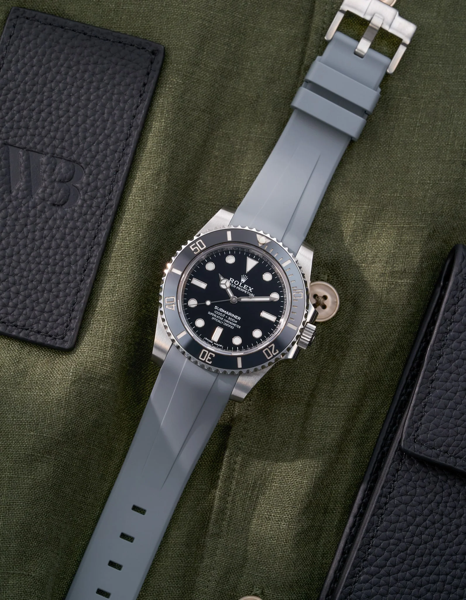 FKM Rubber Strap for Rolex Submariner 116610LN - Image 12