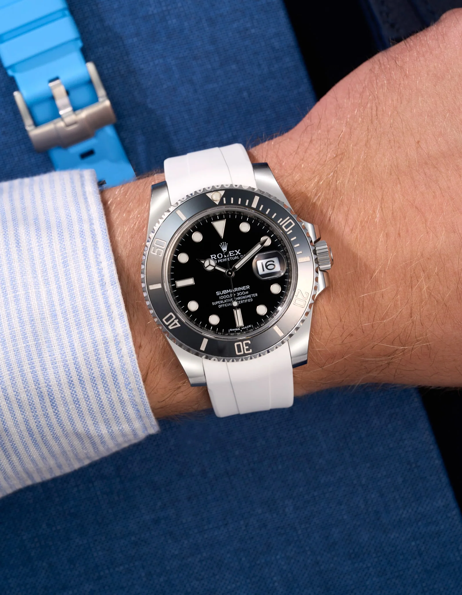 FKM Rubber Strap for Rolex Submariner 116610LN - Image 15
