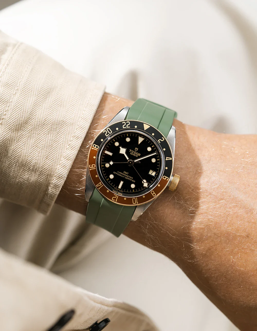 Rubber Strap for Tudor Black Bay GMT - Image 8
