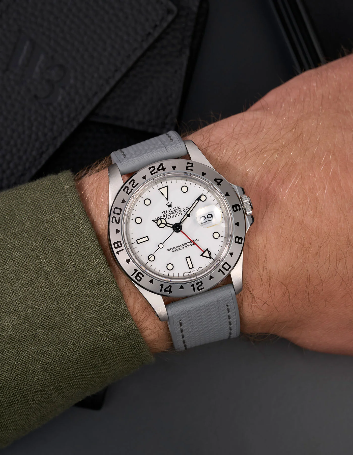 Straight End Vertech FKM Strap - 20mm - Image 28