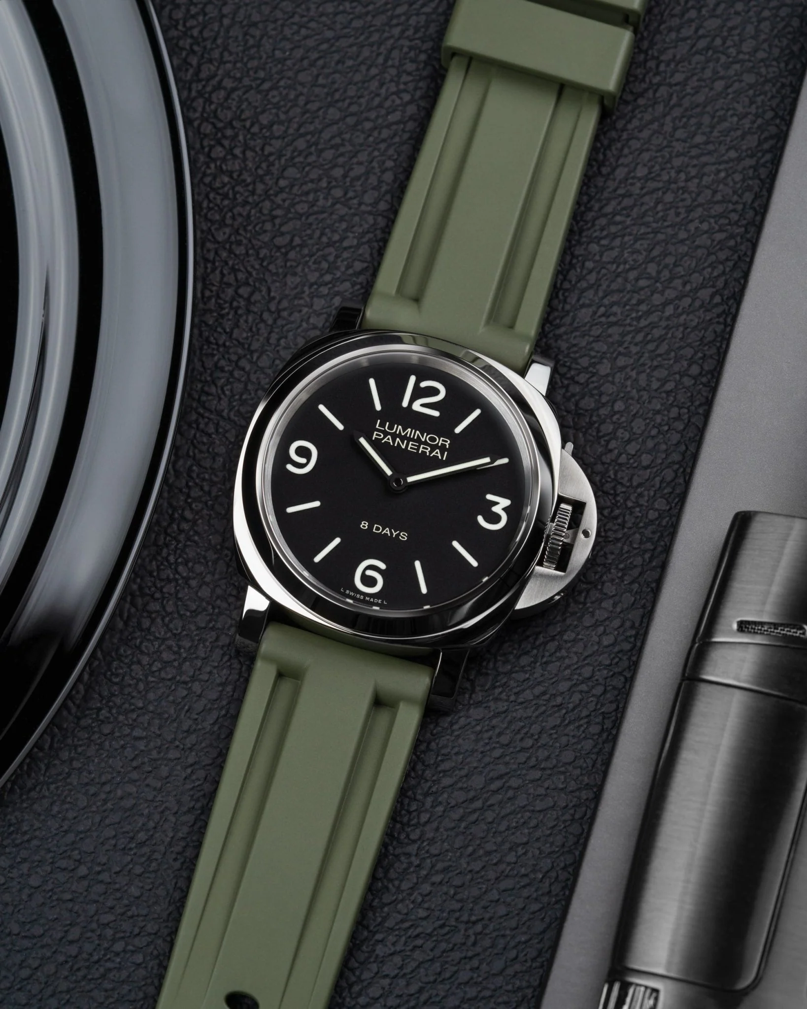 Military Green Universal FKM Rubber Strap 20mm-24mm - Image 3