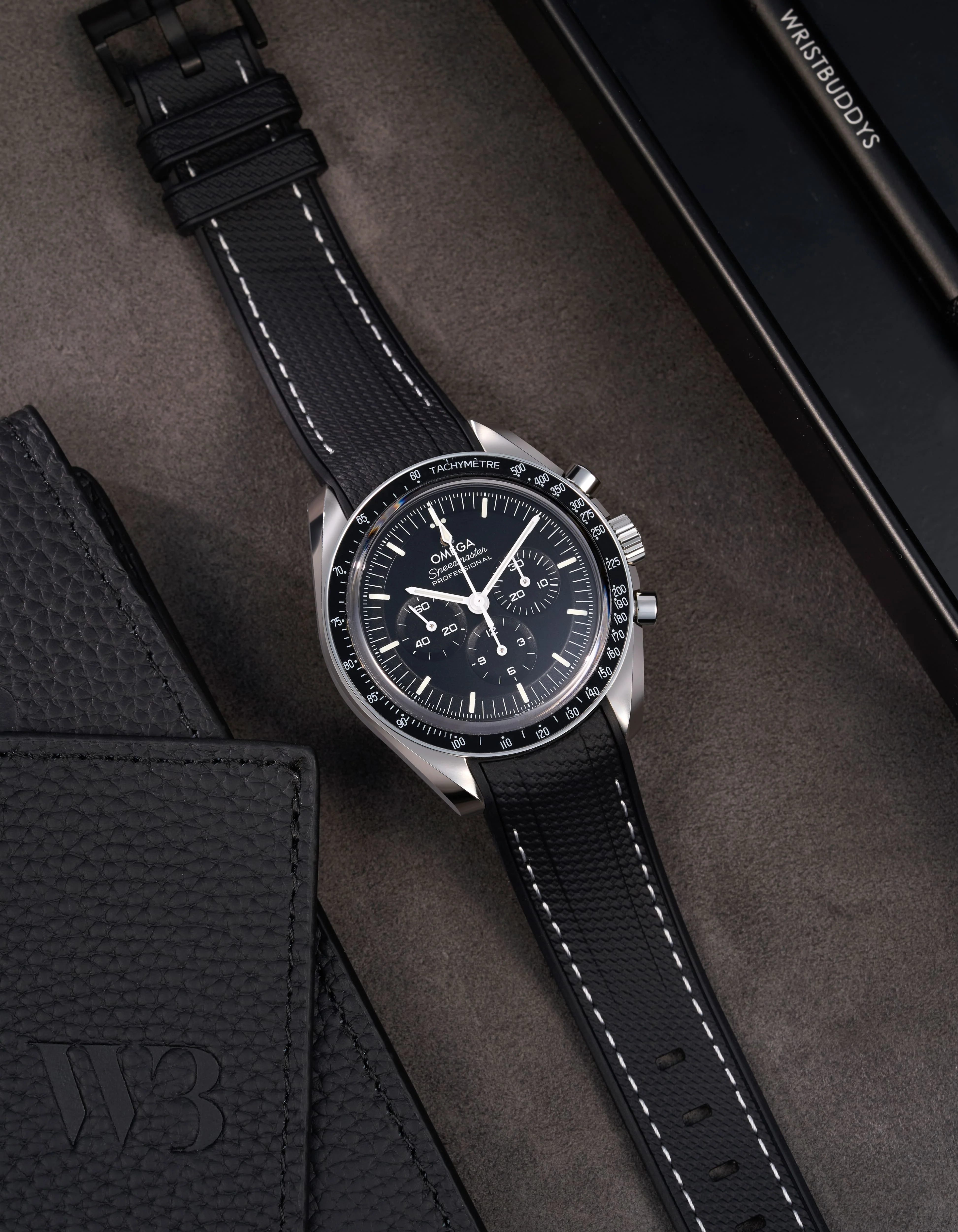 Vertech Rubber Strap for Omega Speedmaster - Image 7