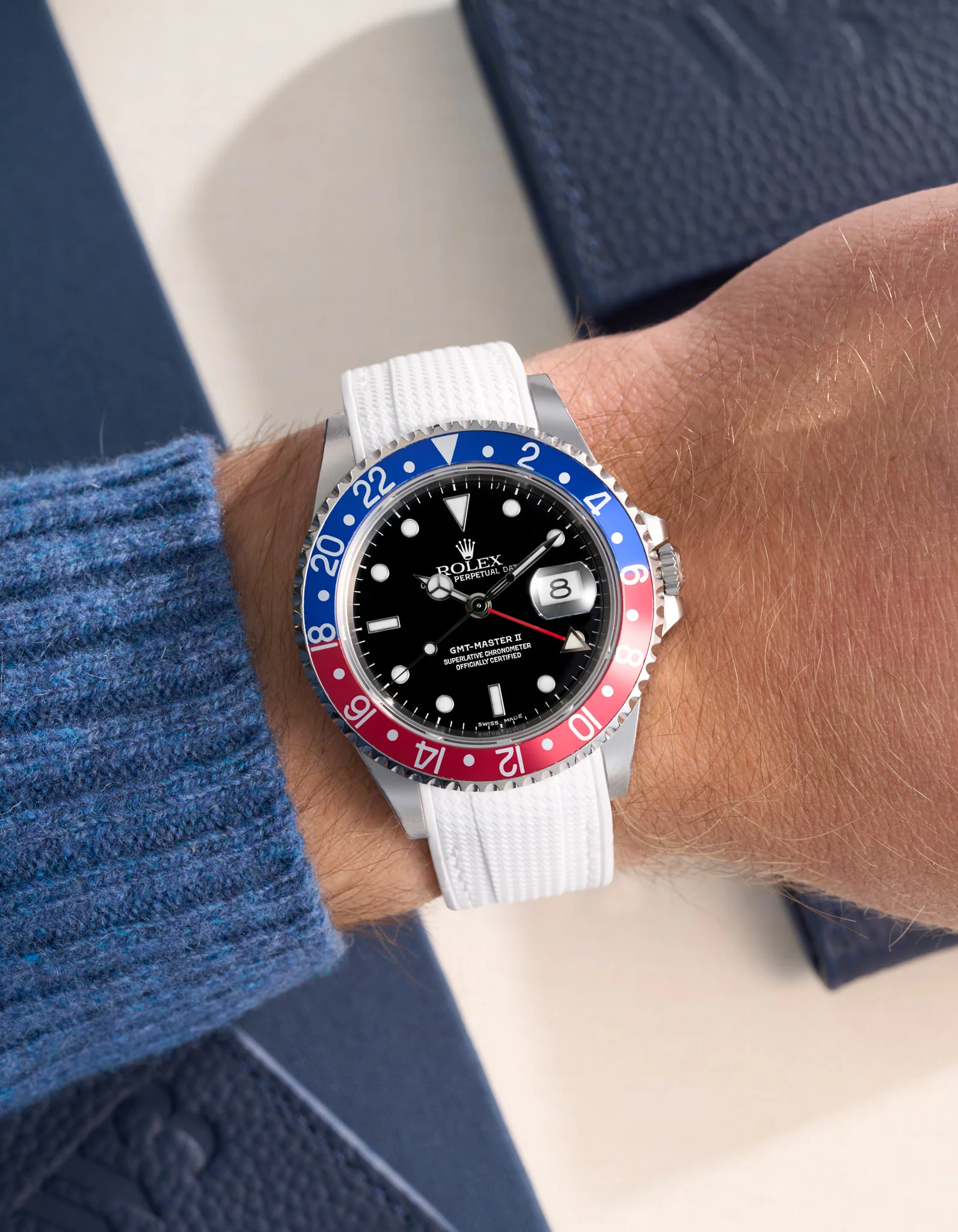 Vertech Rubber Strap for Rolex GMT Master II 16710 Pepsi - Image 11
