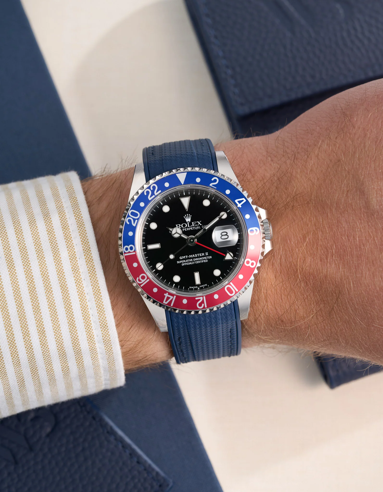 Vertech Rubber Strap for Rolex GMT Master II 16710 Pepsi - Image 3