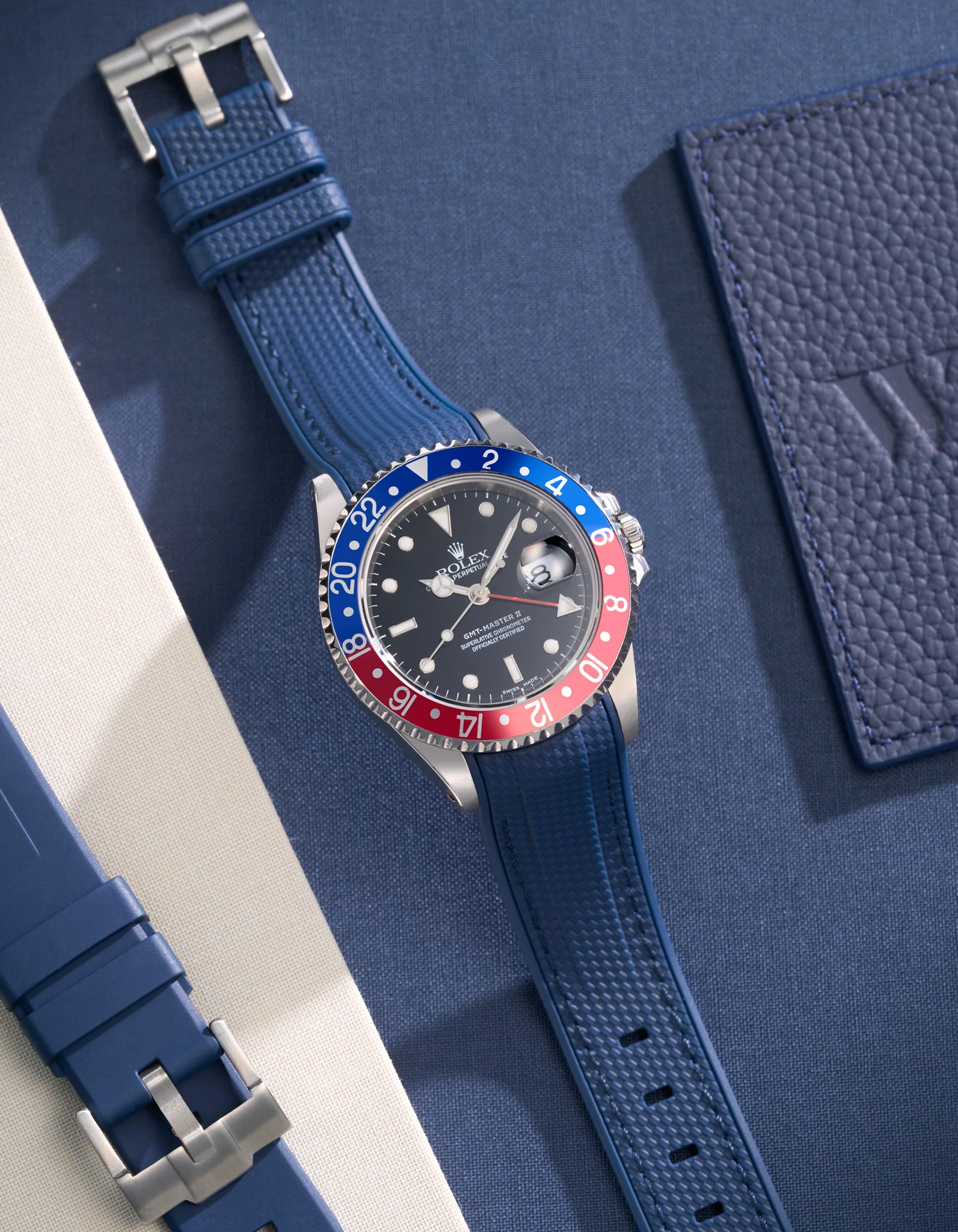 Vertech Rubber Strap for Rolex GMT Master II 16710 Pepsi - Image 4