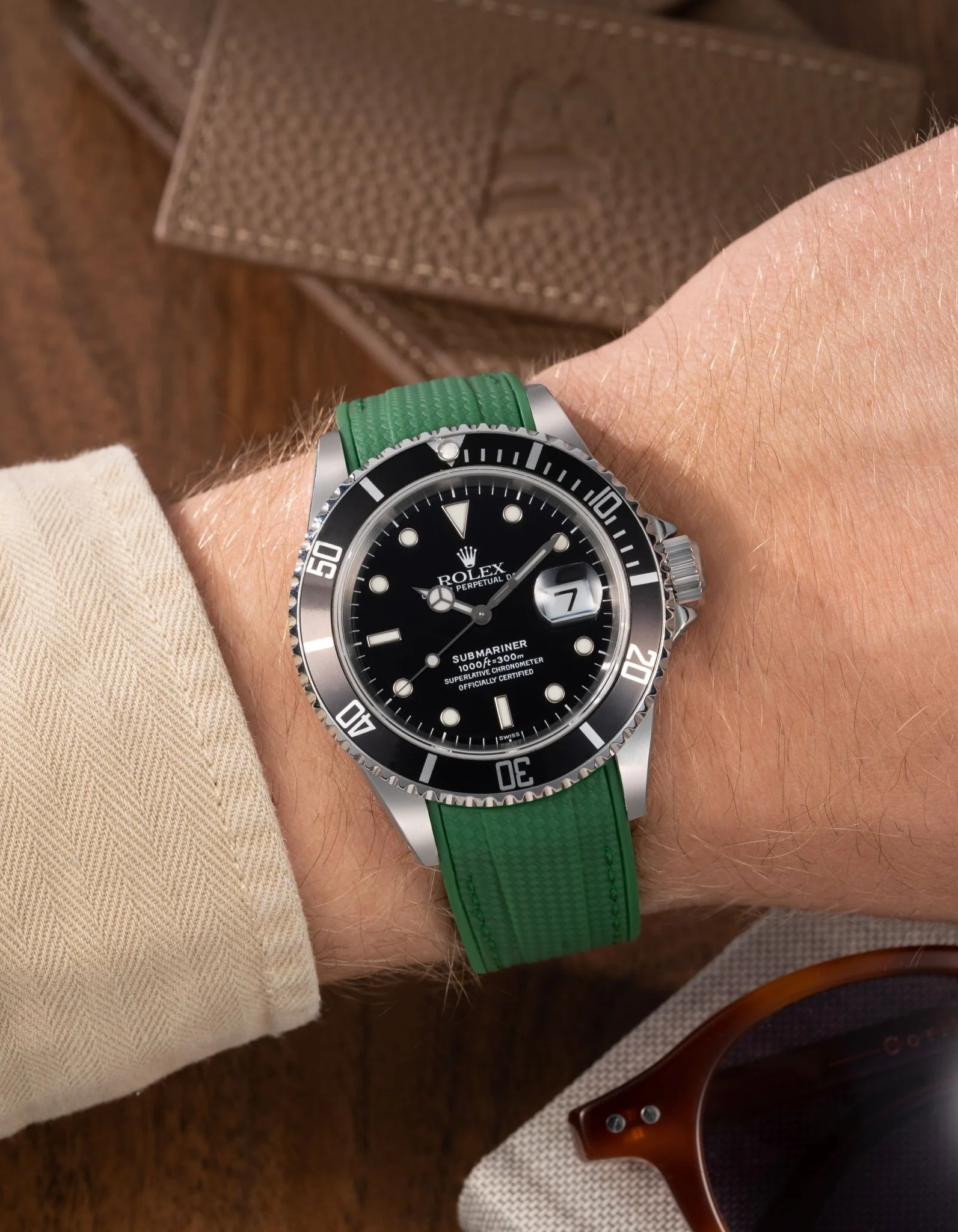 Vertech Rubber Strap for Rolex Submariner 16610 - Image 7