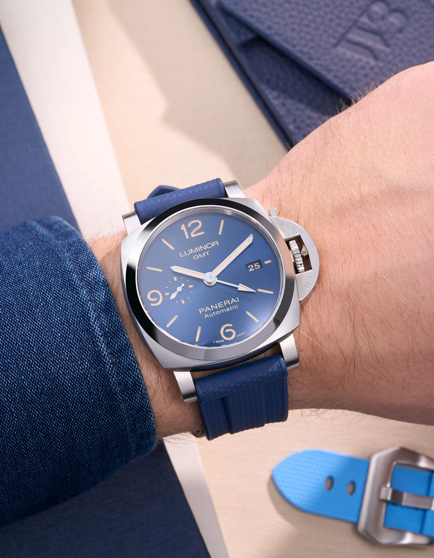 Vertech FKM Rubber Strap for Panerai 22mm, 24mm & 26mm - Image 17