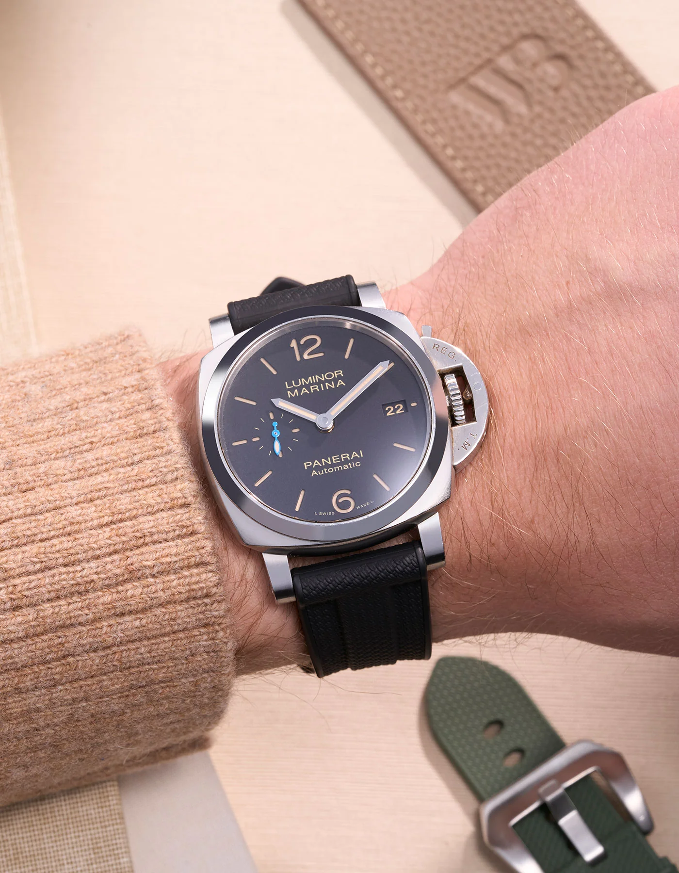 Vertech FKM Rubber Strap for Panerai 22mm, 24mm & 26mm - Image 12