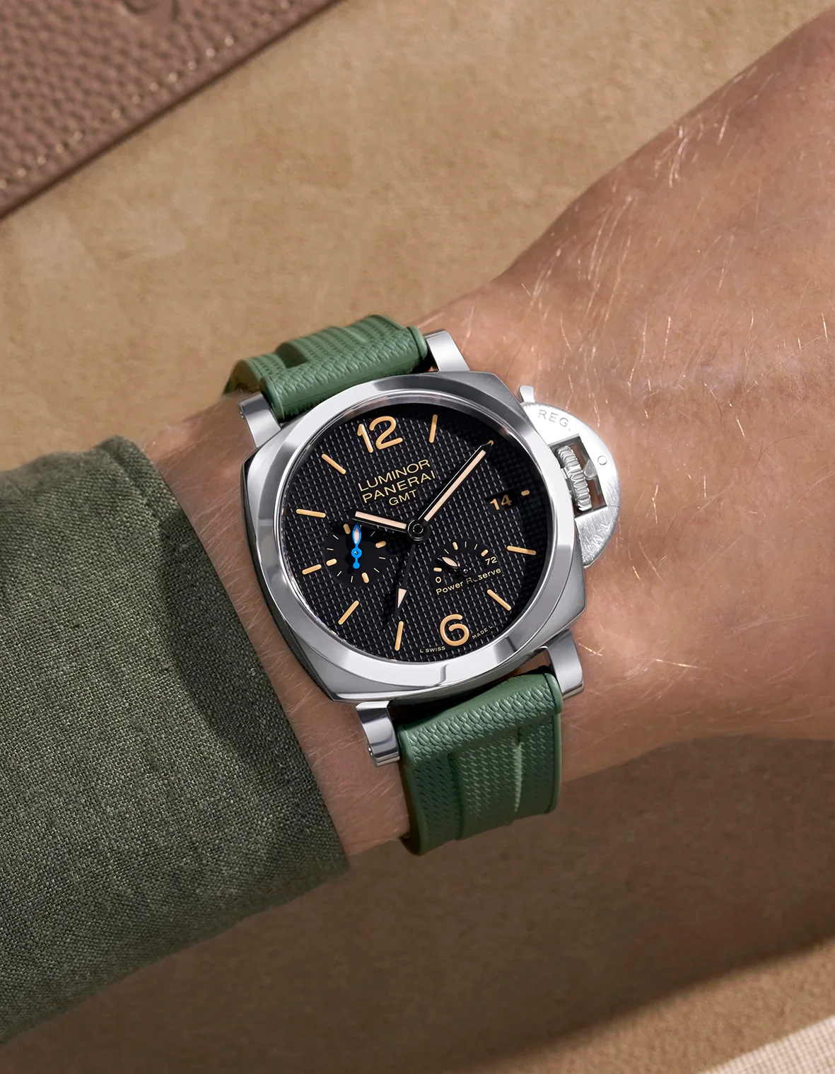Vertech FKM Rubber Straps for Panerai Luminor - Image 9